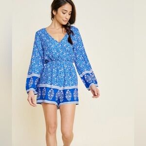 Hayden LA Blue Floral Boho Bell Sleeve Romper Medium NWT